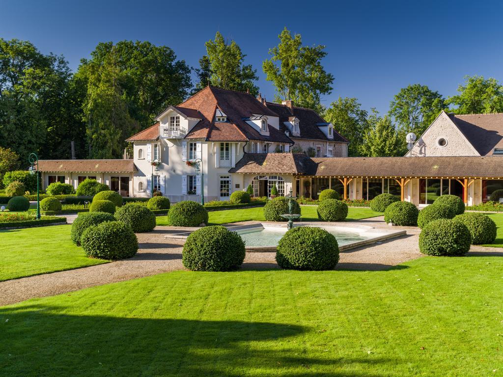 Hostellerie De Левернуа Экстерьер фото